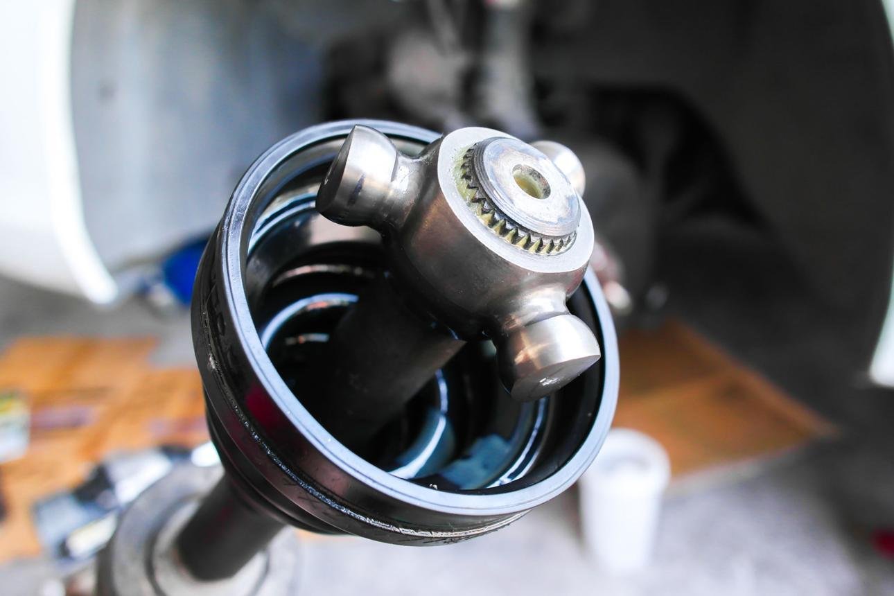 Service CV Joint 4 Titik